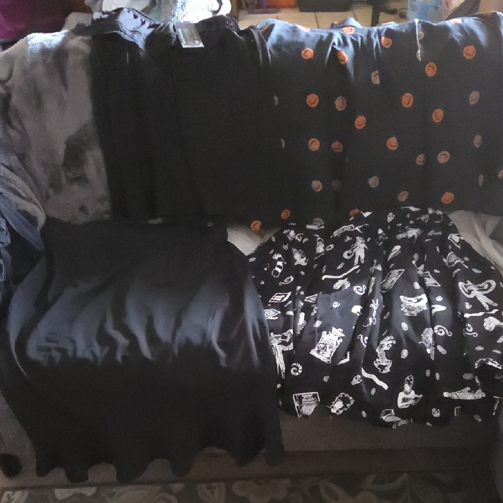 Vixen by Micheline Pitt Black Pumpkin Skirt And  As Well As Wiggle Bl